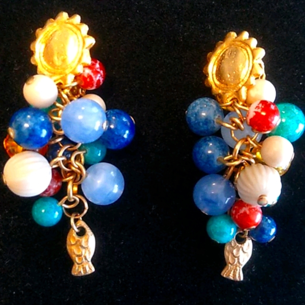 Clip earrings with semi-precious stones